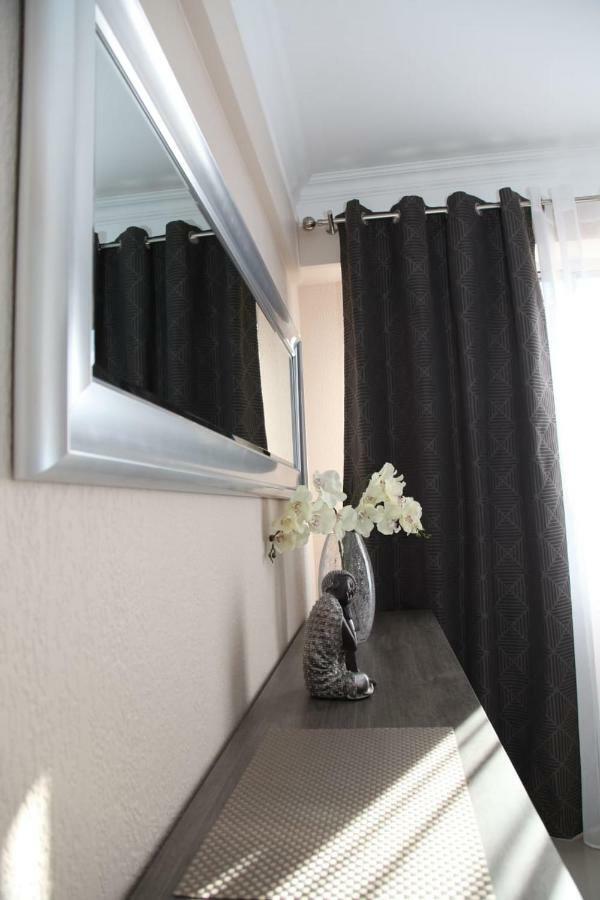 Stylish 2 Room Flat 60 Meters To The Beach Niza Exterior foto